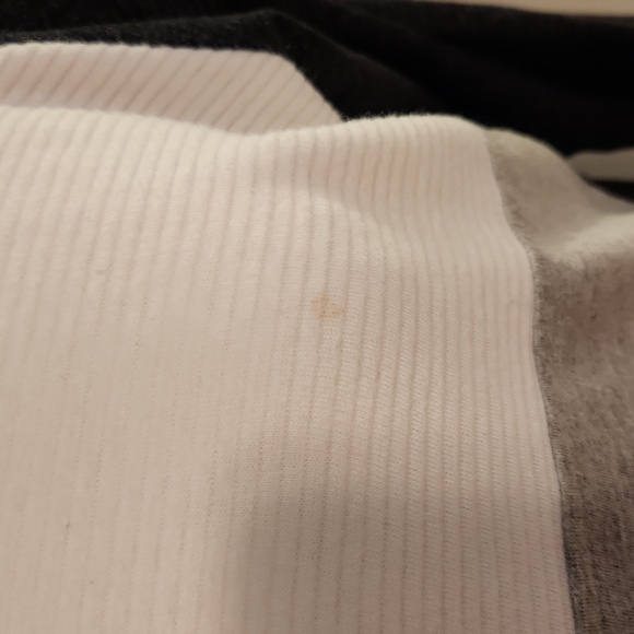 Colorblock Hoodie - Picture 3 of 5